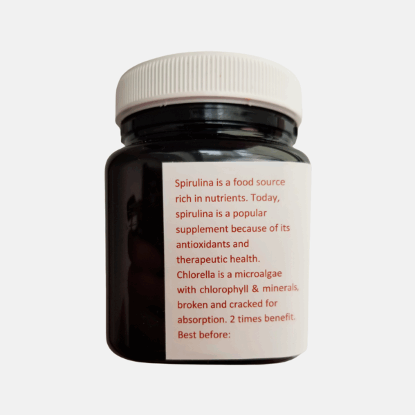 Spirulina-chlorella blend capsules - powerful detox and energy superfood duo